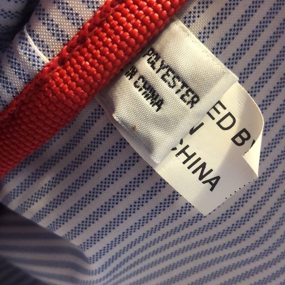 Tommy Hilfiger red travel bag - Picture 6 of 6